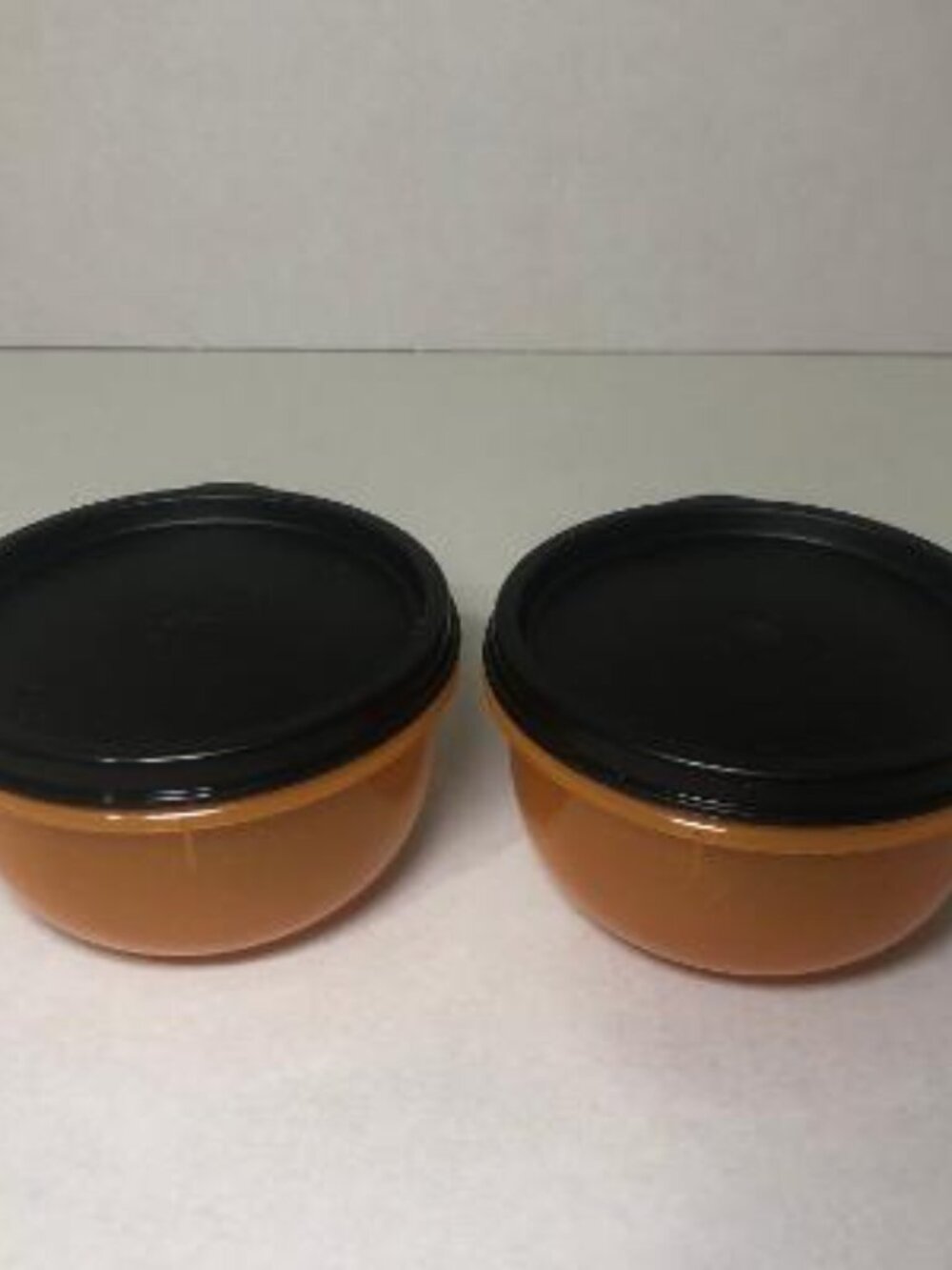 Tupperware Snack Cups With Seals 7oz /Set Of 2 Orange Glitter Black Lids